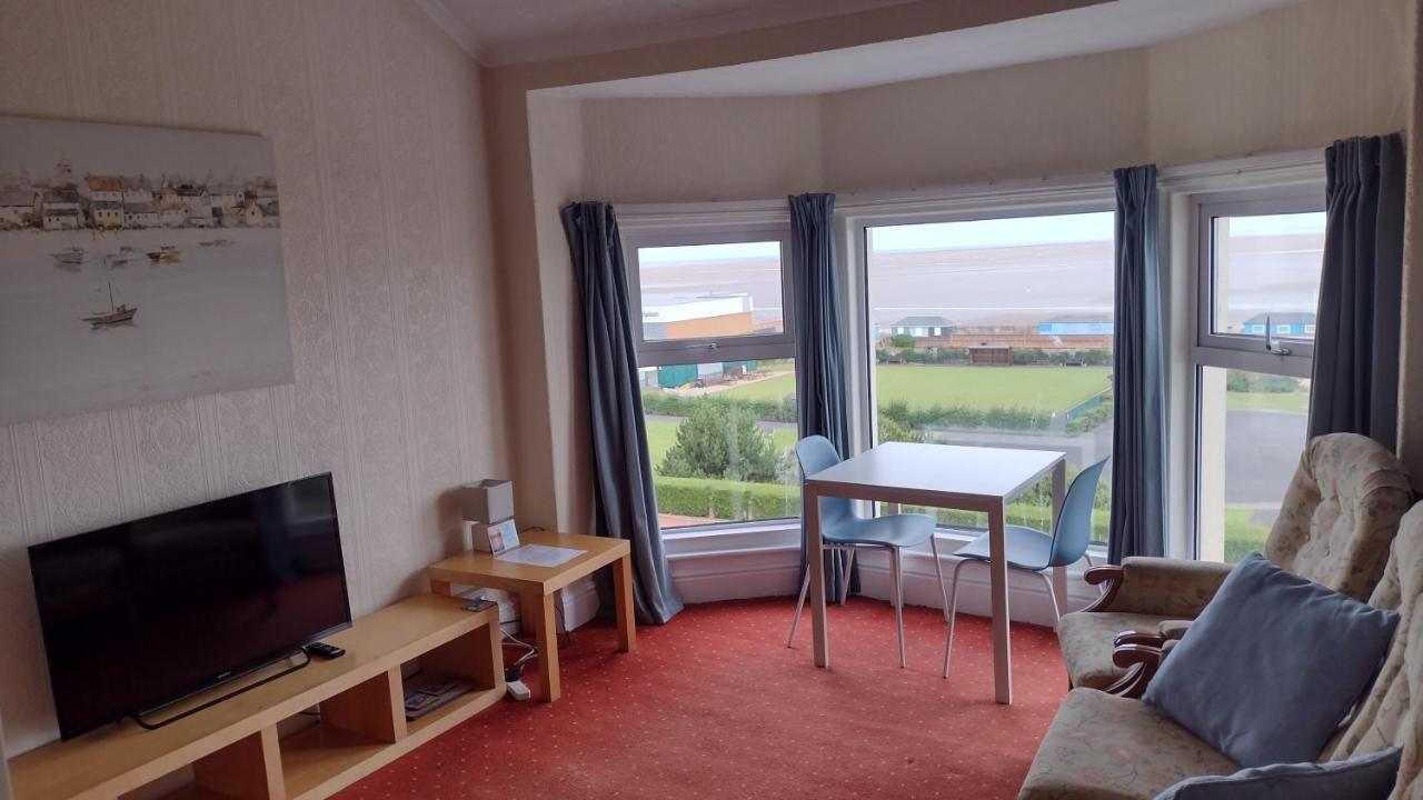The Kathrene Second Floor Sea View Apartment Fleetwood Exterior foto